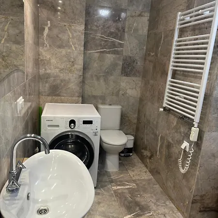 Apartmán Zverynas With Jacuzzi